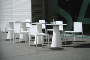 Silla Sil  apta exterior