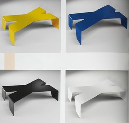 Mesa Max amarillo azul negro y blanco